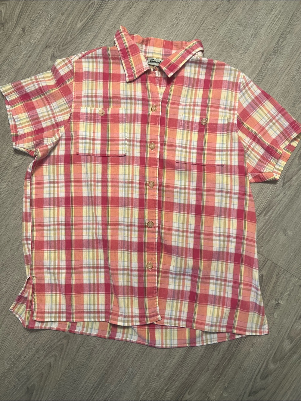 Women’s Short-Sleeve Plaid Button-Down Shirt - Pink & Yellow